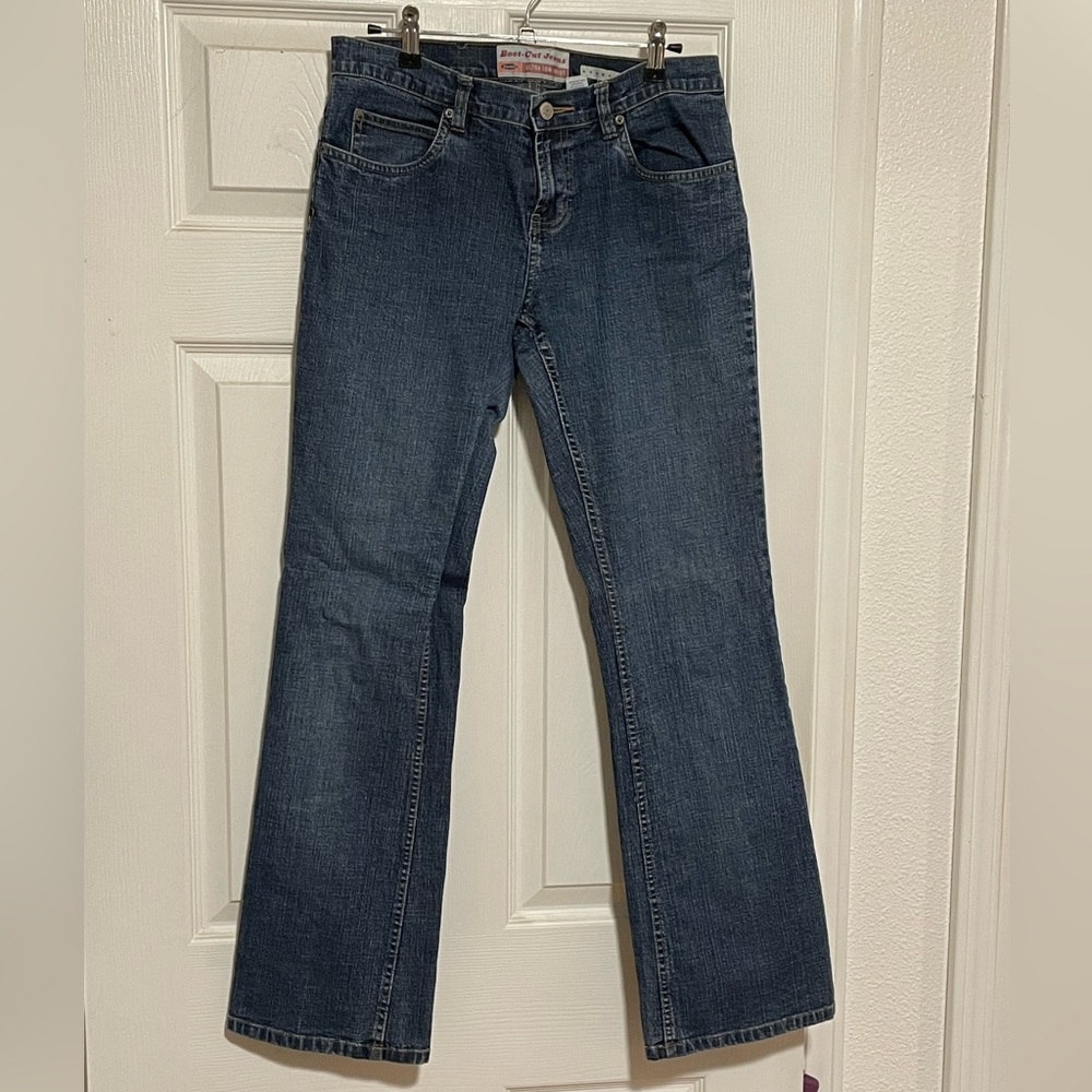 Stretch low-rise bootcut jeans, sz 6